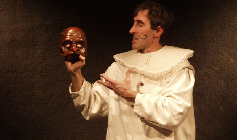 2019_8_Commedia-dell-arte_Enrico_Bonavera_Arlecchino_Alichin_web2 2019_8_Commedia-dell-arte_Enrico_Bonavera_Arlecchino_Alichin_web2